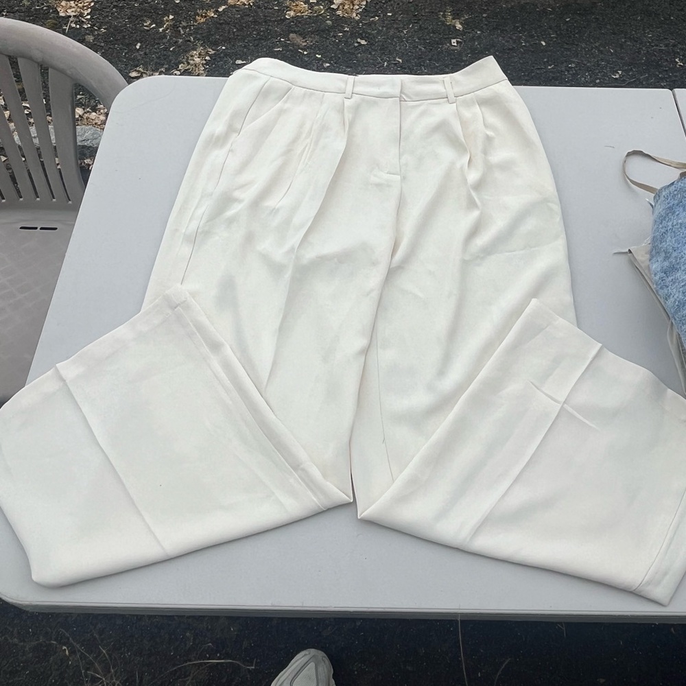 LINEN PANTS